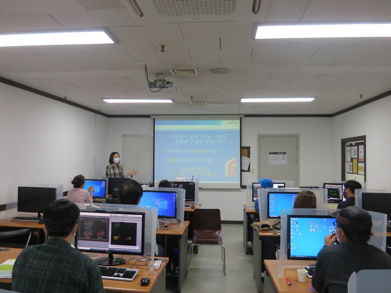 1627969029_1163616356_P7jjociiClKpHTM.jpg